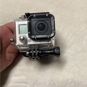 GoPro  HERO 3 Grey,  Underwater Photography Camera with Wide-Angle Lens